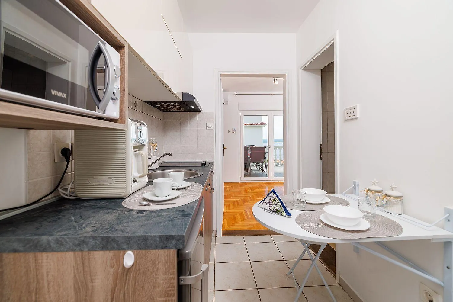 Renoviertes Apartment Nur 150 Meter Zum Strand Mit Jacuzzi, Meerblick, Pool, Billardtisch Dramalj 0*,  Croatia